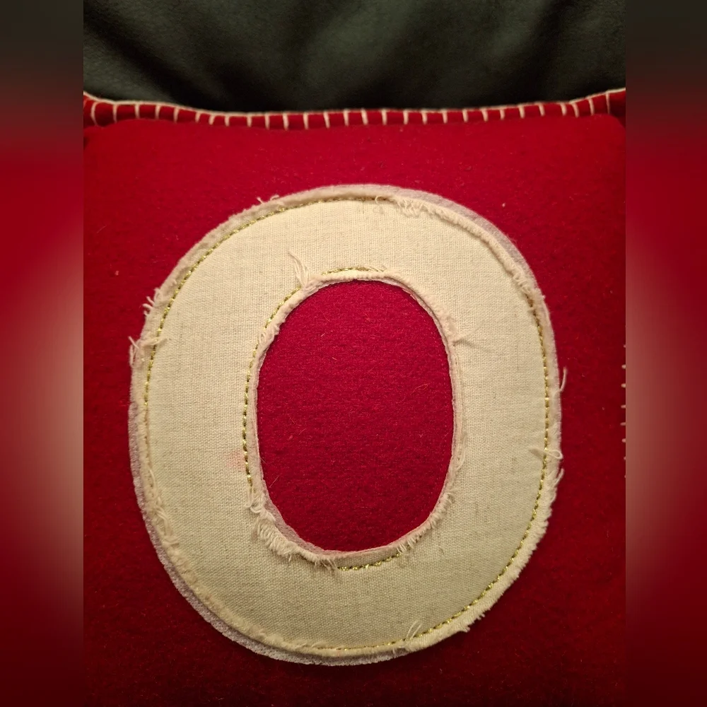 Red Holiday JOY Pillow Set